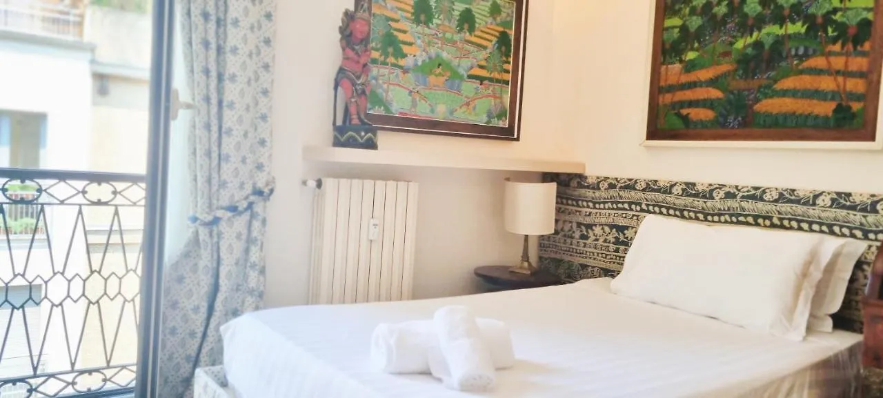 Joivy Vintage And Gorgeous 2-Bed Flat Near Sforzesco Castle Apartment Milan 0*,